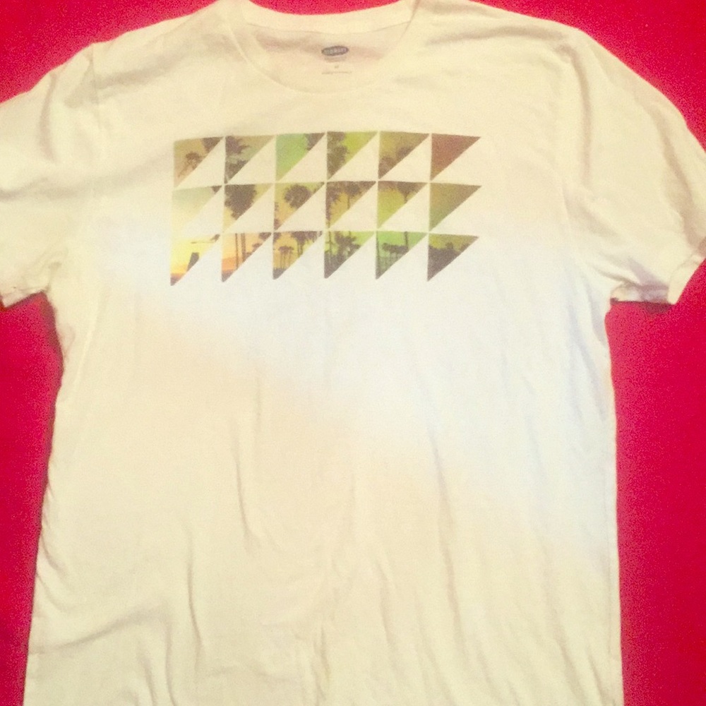 Tee shirt